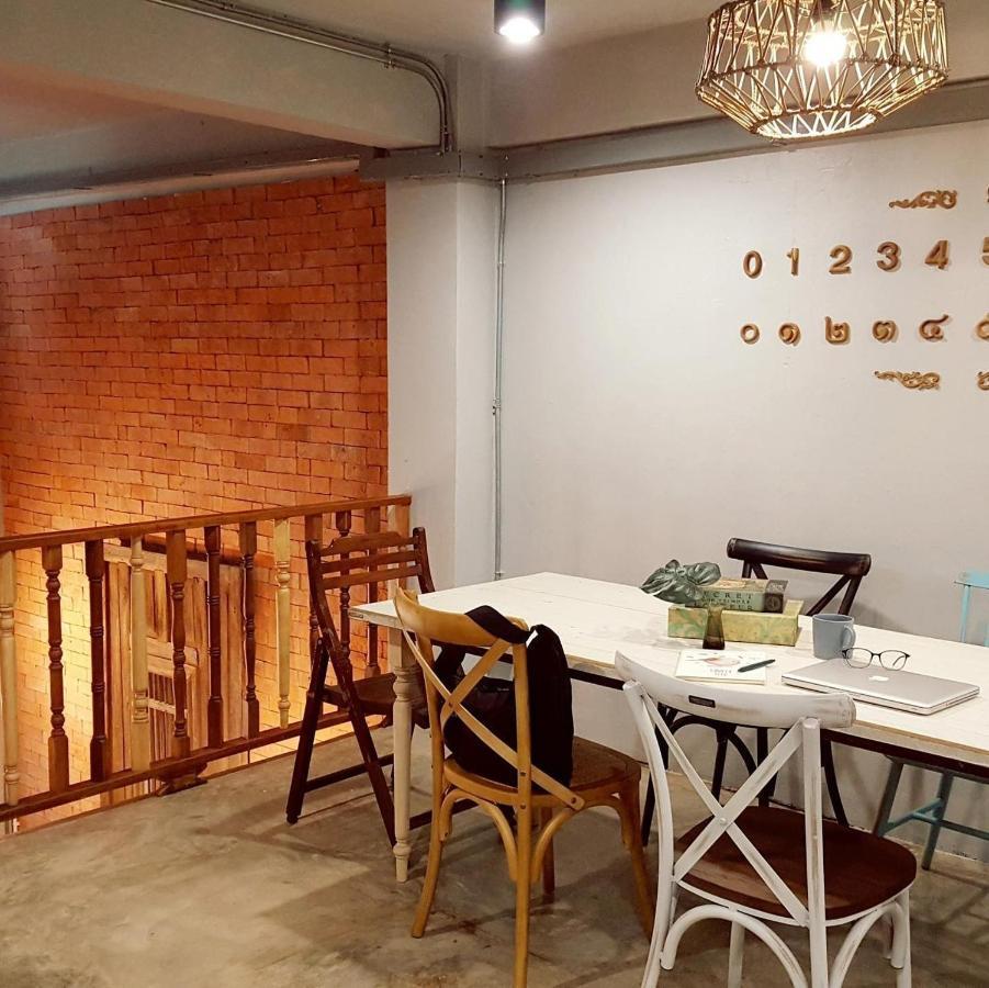 Hostel Bangpho Story Bangkok Zewnętrze zdjęcie