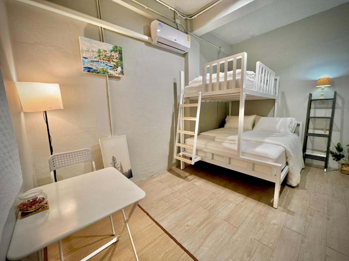 Hostel Bangpho Story Bangkok Zewnętrze zdjęcie